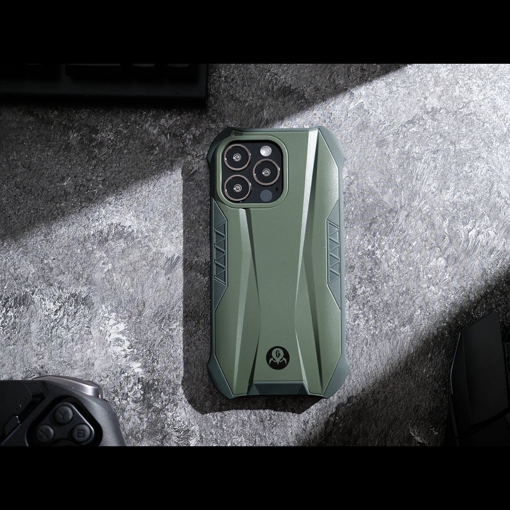 iPhone 13 Pro MagSafe Case